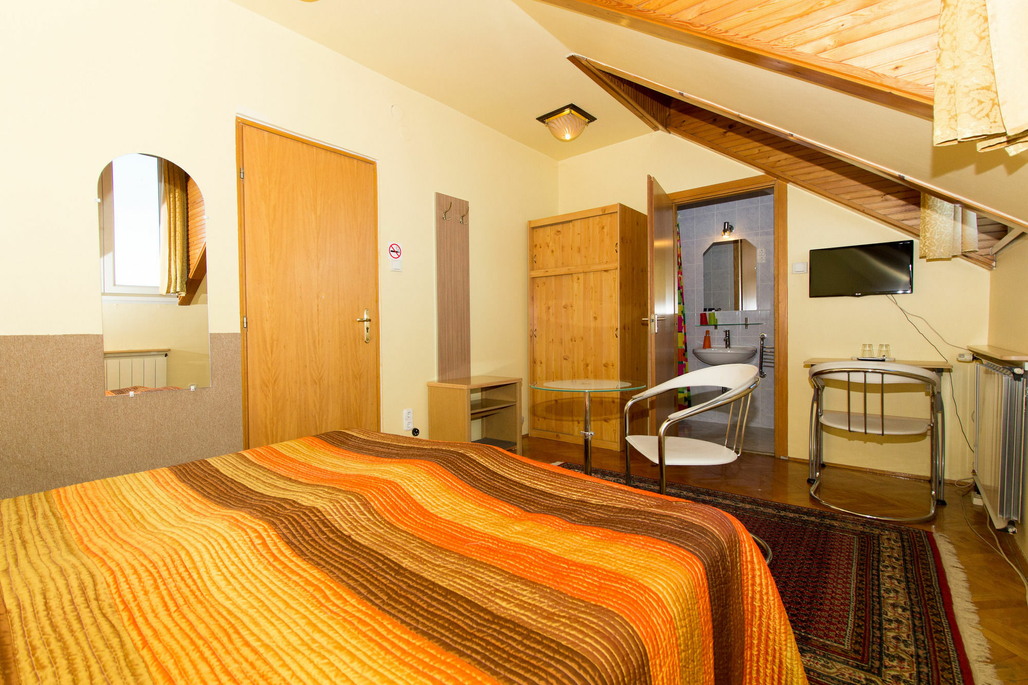 ブダペスト ブダヴァル ベッド ＆ ブレックファースト Bed & Breakfast エクステリア 写真